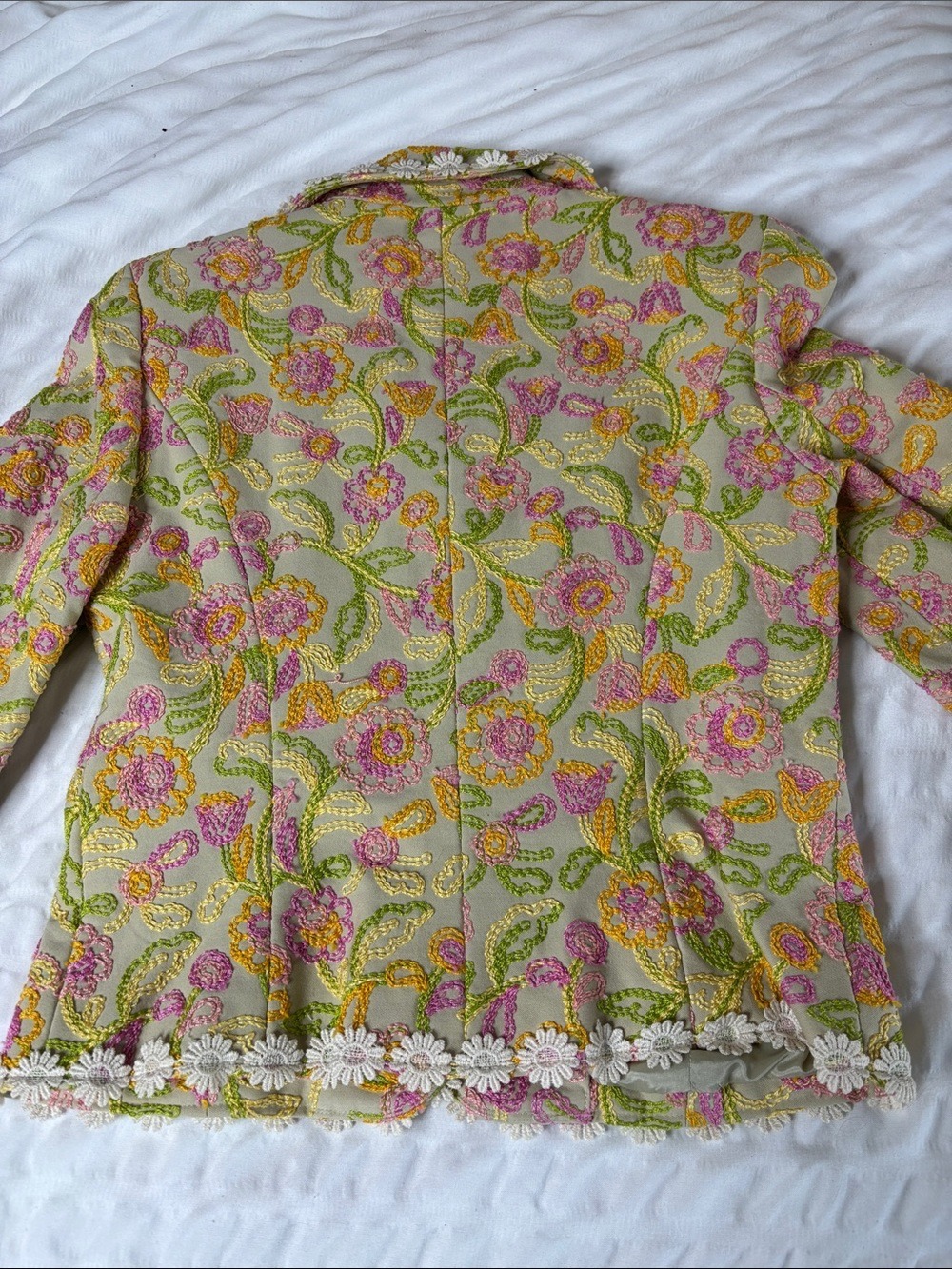 Cynthia Steffe Floral Embroidered Daisy-Trim Jacket Size 6 NWT - Picture 7 of 11